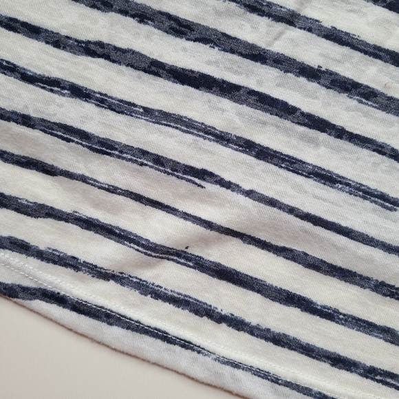 Vince Camuto black white striped studded Top - Picture 4 of 8